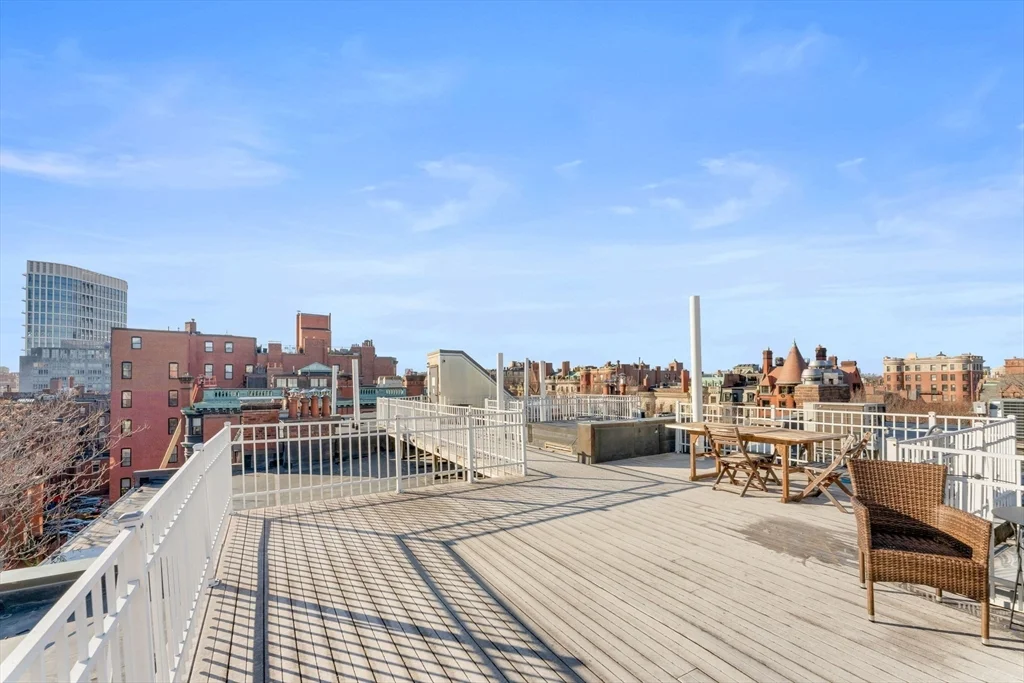 1 bed, 1 bath apartment for rent at 280 Commonwealth Ave Unit 304, Back Bay — photo 16 of 27