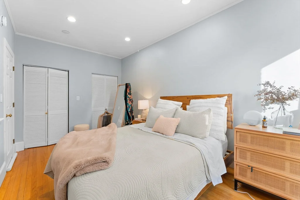 1 bed, 1 bath apartment for rent at 280 Commonwealth Ave Unit 304, Back Bay — photo 13 of 27
