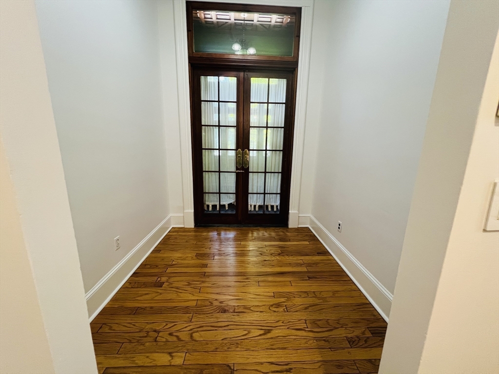 1 bed, 1 bath apartment for rent at 280 Commonwealth Unit 101, Back Bay — photo 11 of 15