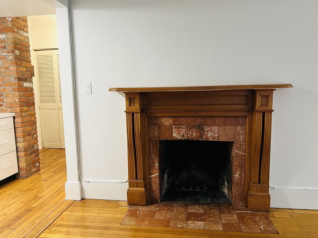 1 bed, 1 bath apartment for rent at 280 Commonwealth Unit 101, Back Bay — photo 4 of 15