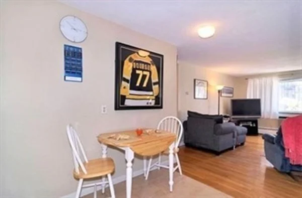 2 bed, 1 bath apartment for rent at 280 Corey Rd Unit 12A, Brighton — photo 4 of 12