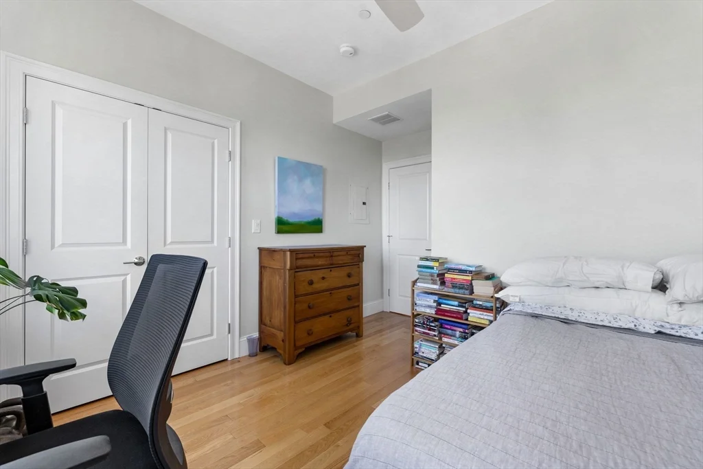 2 bed, 2 bath apartment for rent at 280 E Eagle Unit 3, East Boston — photo 16 of 21