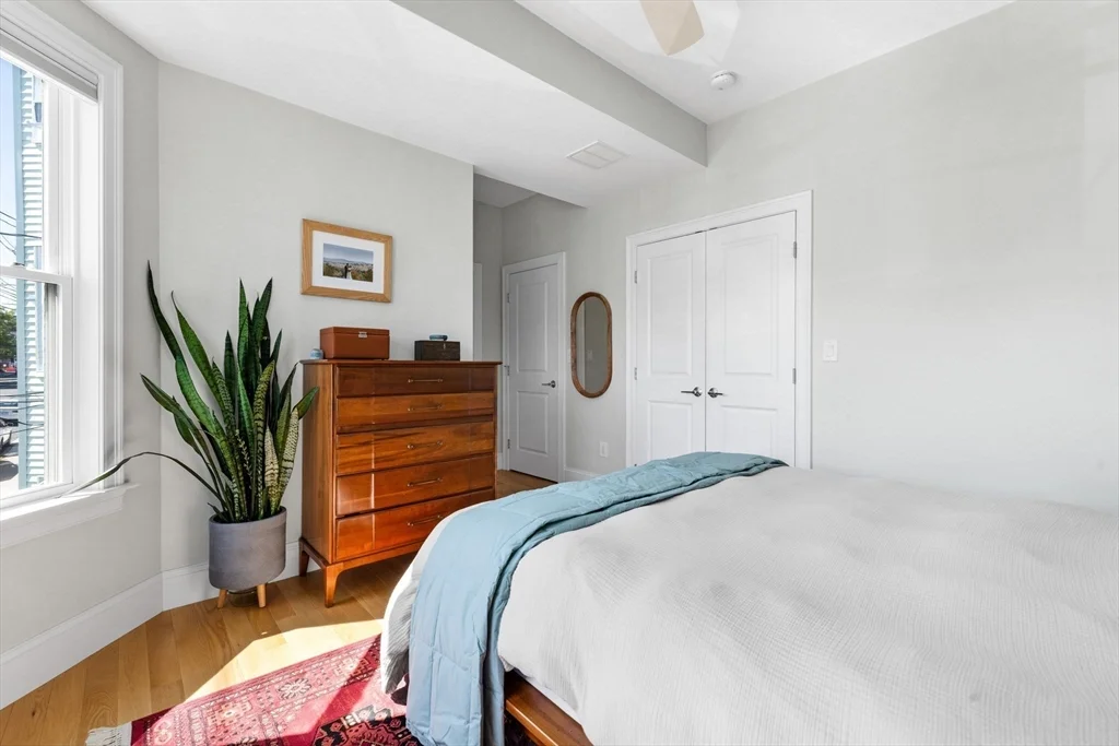 2 bed, 2 bath apartment for rent at 280 E Eagle Unit 3, East Boston — photo 11 of 21