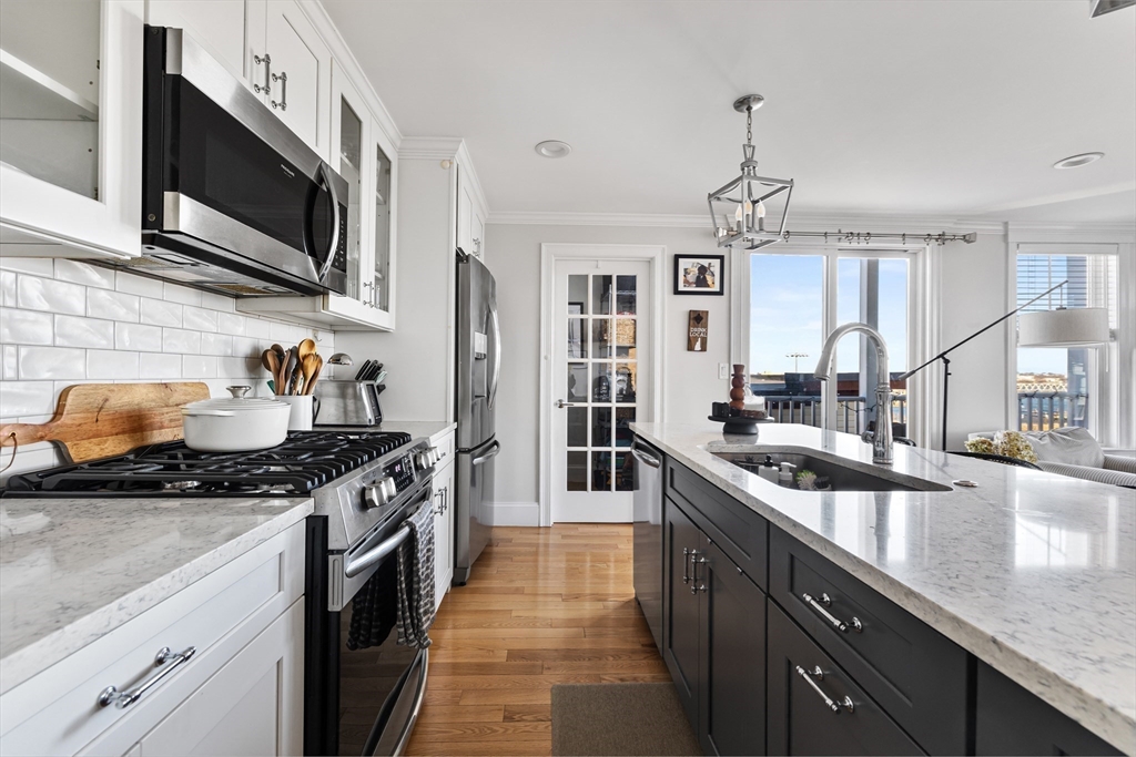 2 bed, 2 bath apartment for rent at 280 E Eagle Unit 4, East Boston — photo 7 of 19