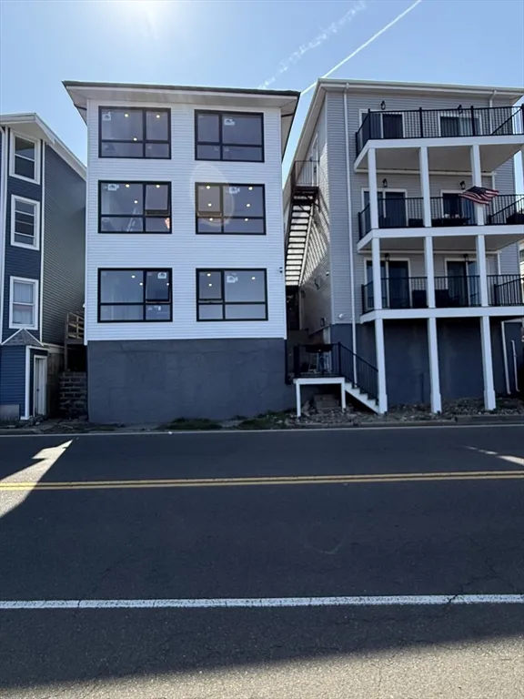 2 bed, 1 bath apartment for rent at 280 Endicott Ave Unit 2, Revere — photo 19 of 20