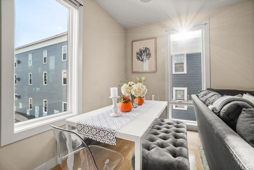 3 bed, 2 bath apartment for rent at 280 Gold St Unit 5, South Boston — photo 6 of 28
