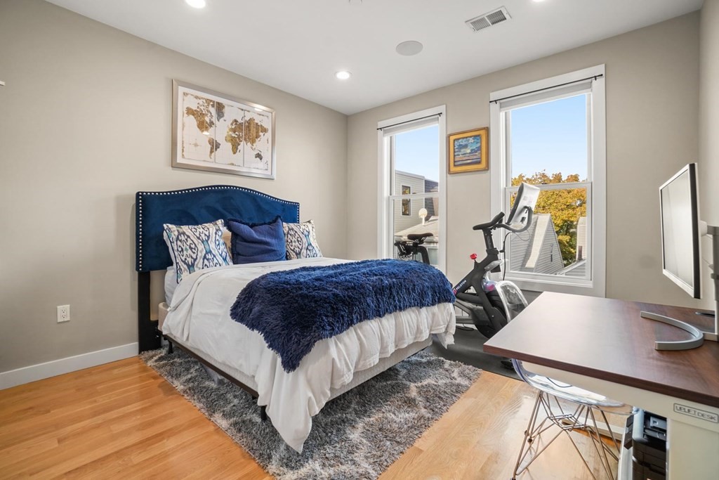 3 bed, 2 bath apartment for rent at 280 Gold St Unit 5, South Boston — photo 19 of 28