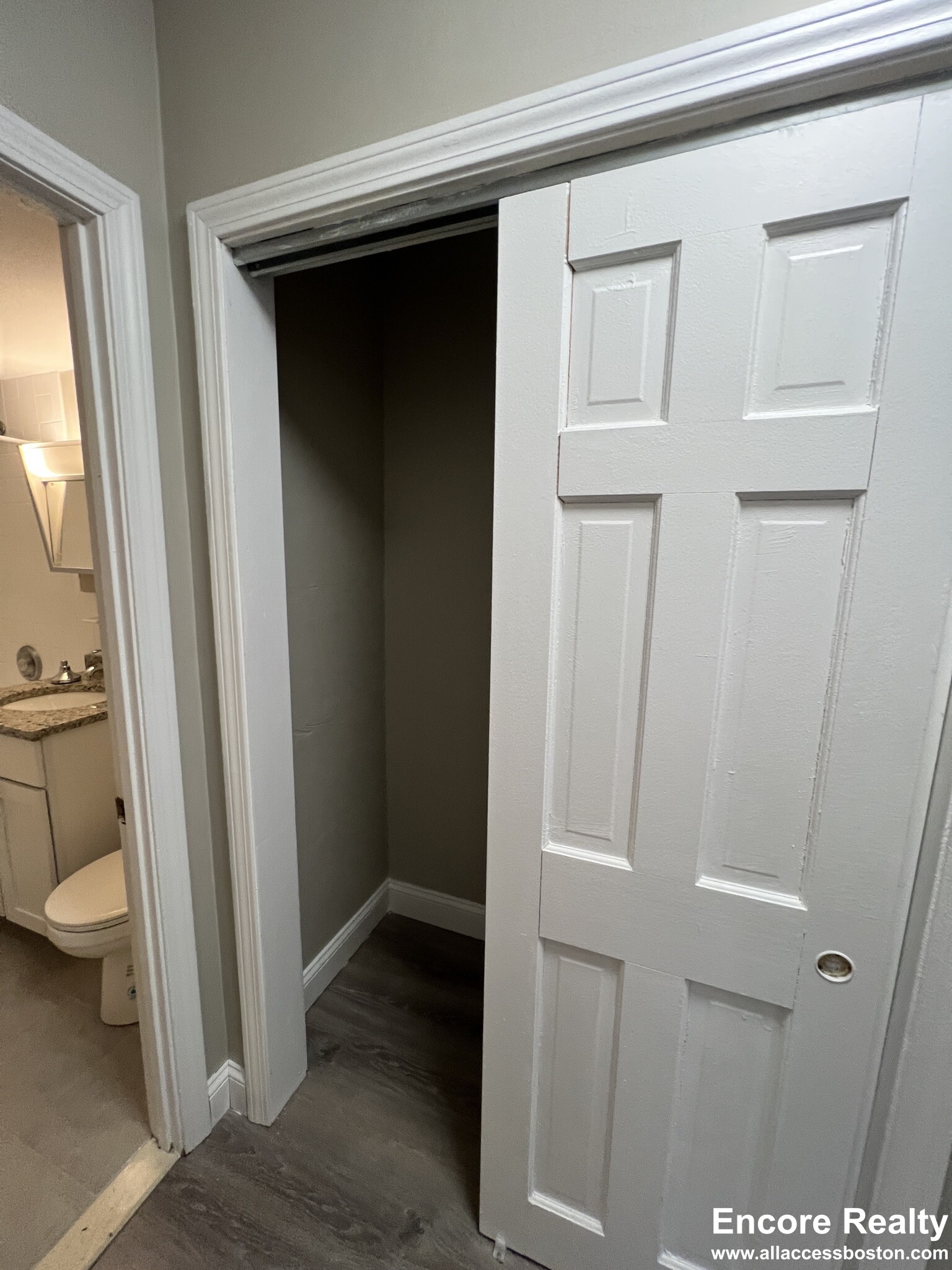 2 bed, 1 bath apartment for rent at 280 Grove St Unit 1, Auburndale — photo 12 of 12