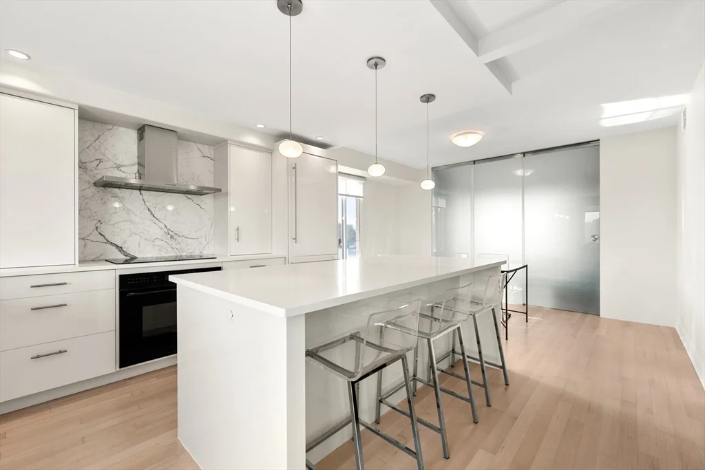 2 bed, 2 bath apartment for rent at 280 Harvard St Unit 5D, Harvard Square — photo 3 of 19