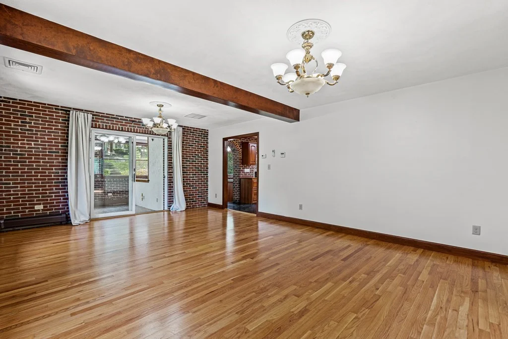 6 bed, 4+ bath apartment for rent at 280 High St Unit 280, Winchester — photo 5 of 42