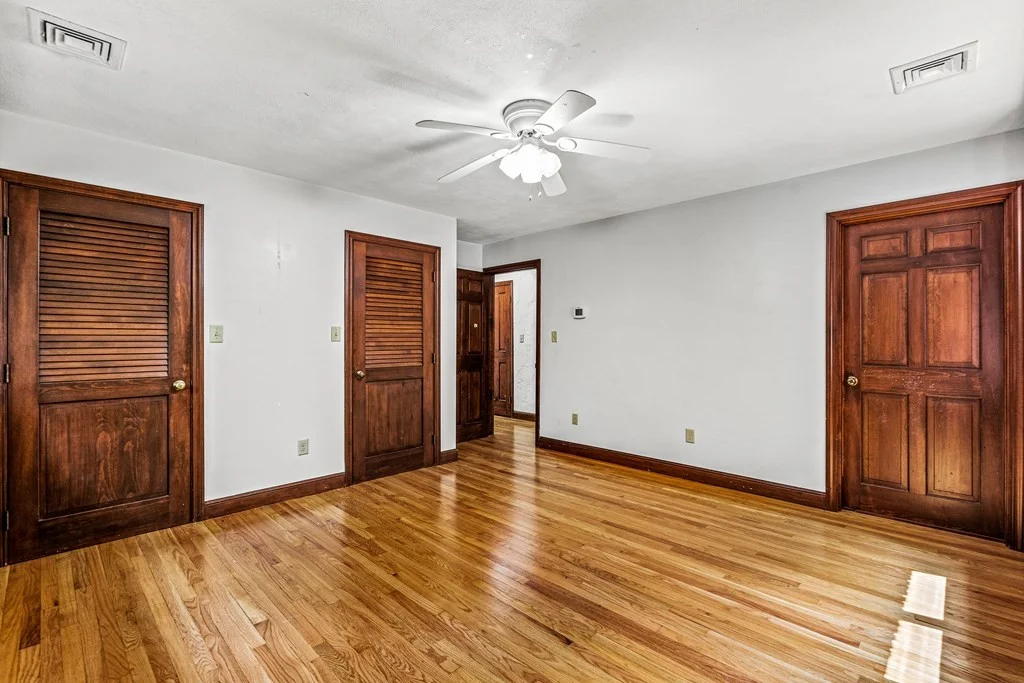 6 bed, 4+ bath apartment for rent at 280 High St Unit 280, Winchester — photo 23 of 42