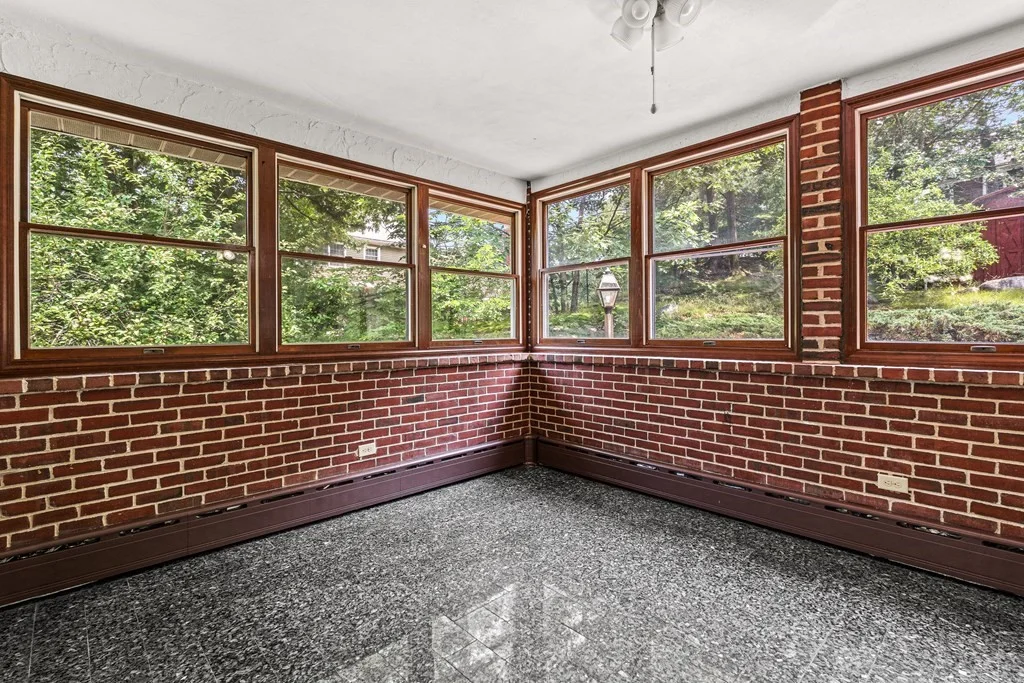 6 bed, 4+ bath apartment for rent at 280 High St Unit 280, Winchester — photo 8 of 42