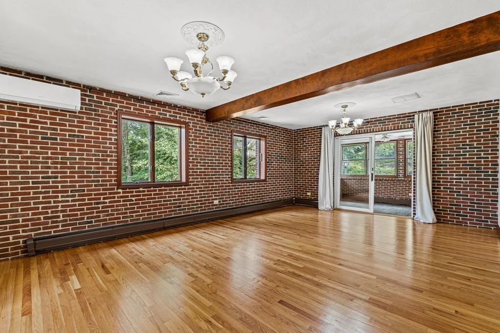 6 bed, 4+ bath apartment for rent at 280 High St Unit 280, Winchester — photo 4 of 42