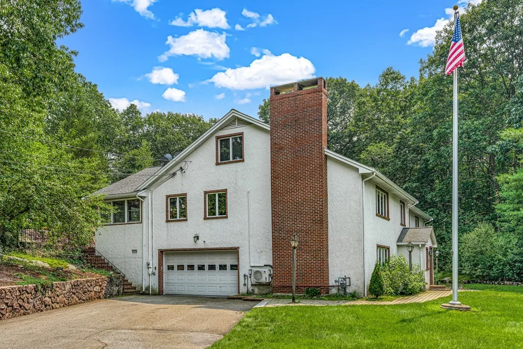 6 bed, 4+ bath apartment for rent at 280 High St Unit 280, Winchester — photo 39 of 42