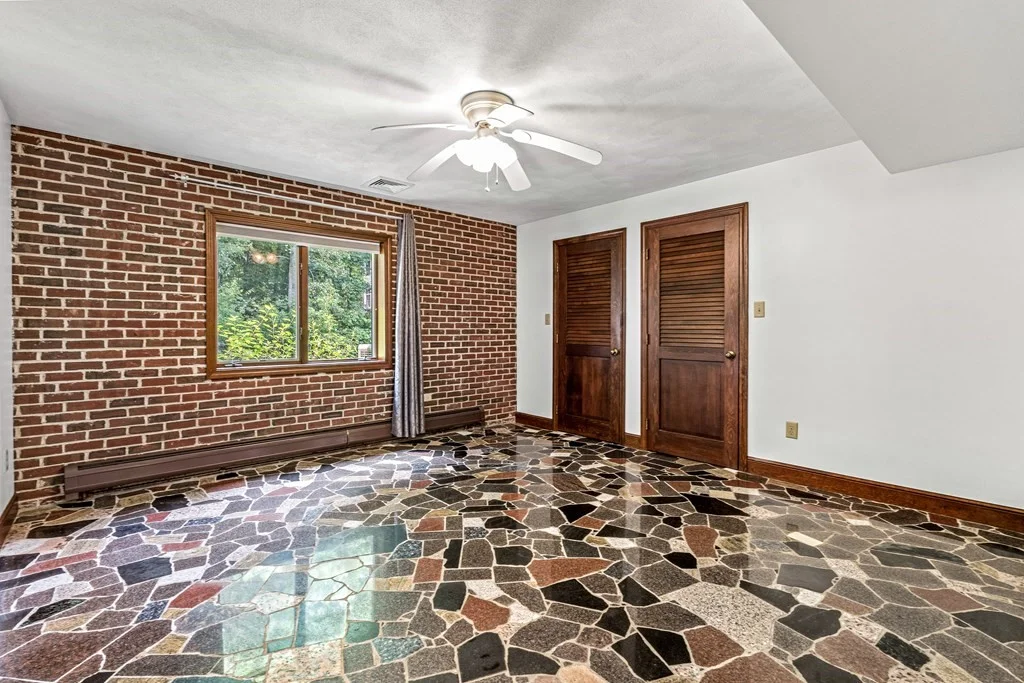 6 bed, 4+ bath apartment for rent at 280 High St Unit 280, Winchester — photo 33 of 42