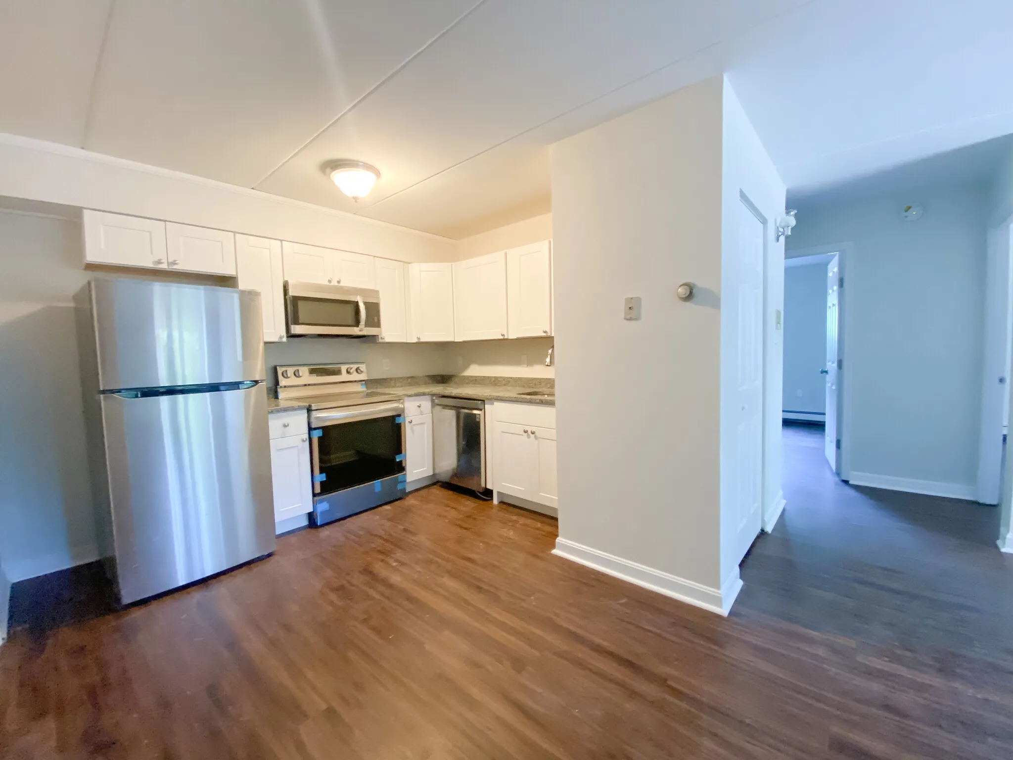 2 bed, 1 bath apartment for rent at 280 Hyde Park Ave Unit 4, Jamaica Plain