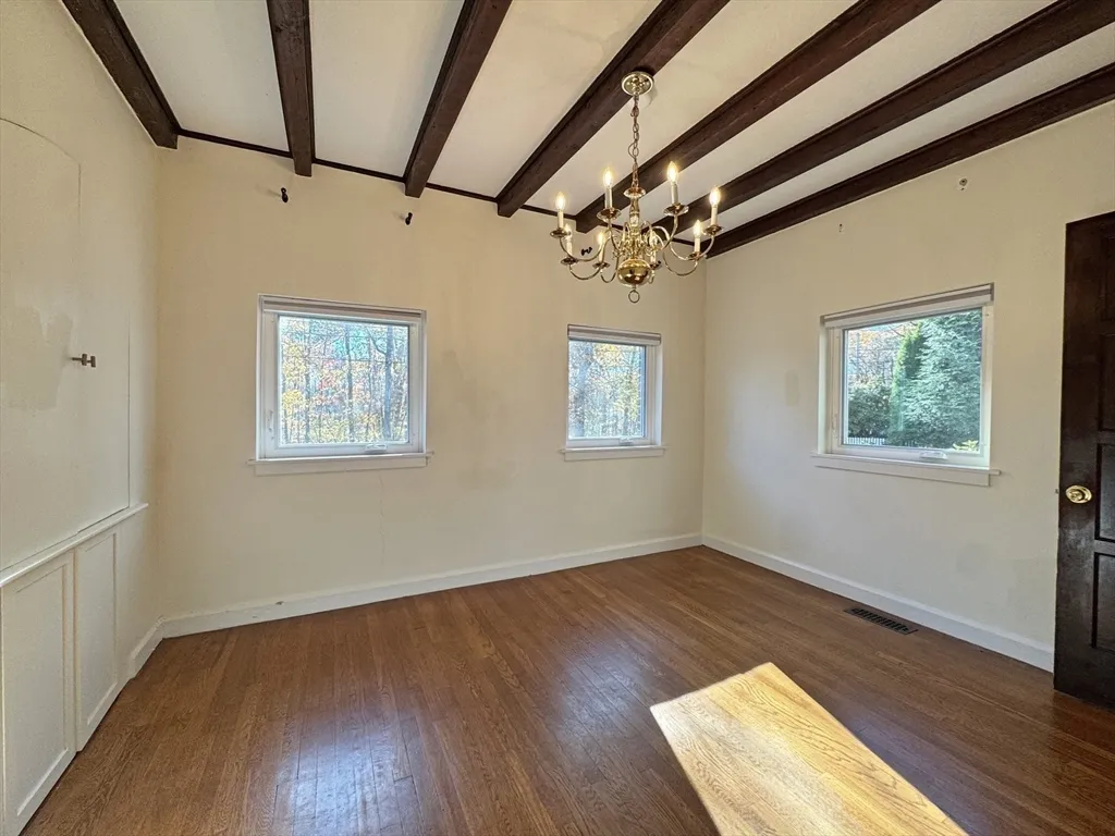 3 bed, 2 bath apartment for rent at 280 Quinobequin Rd, Waban — photo 16 of 31
