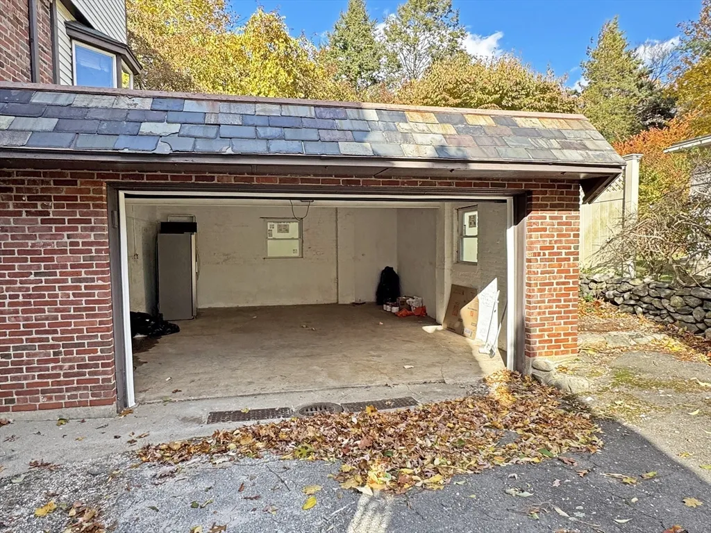 3 bed, 2 bath apartment for rent at 280 Quinobequin Rd, Waban — photo 31 of 31
