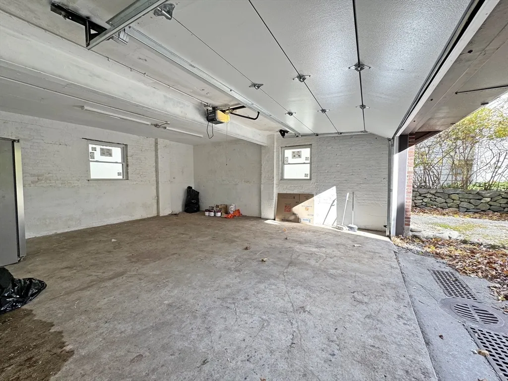 3 bed, 2 bath apartment for rent at 280 Quinobequin Rd, Waban — photo 30 of 31