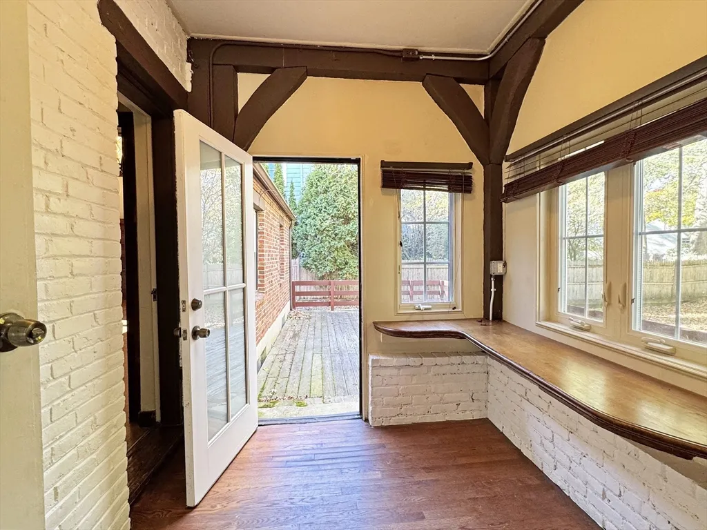 3 bed, 2 bath apartment for rent at 280 Quinobequin Rd, Waban — photo 8 of 31