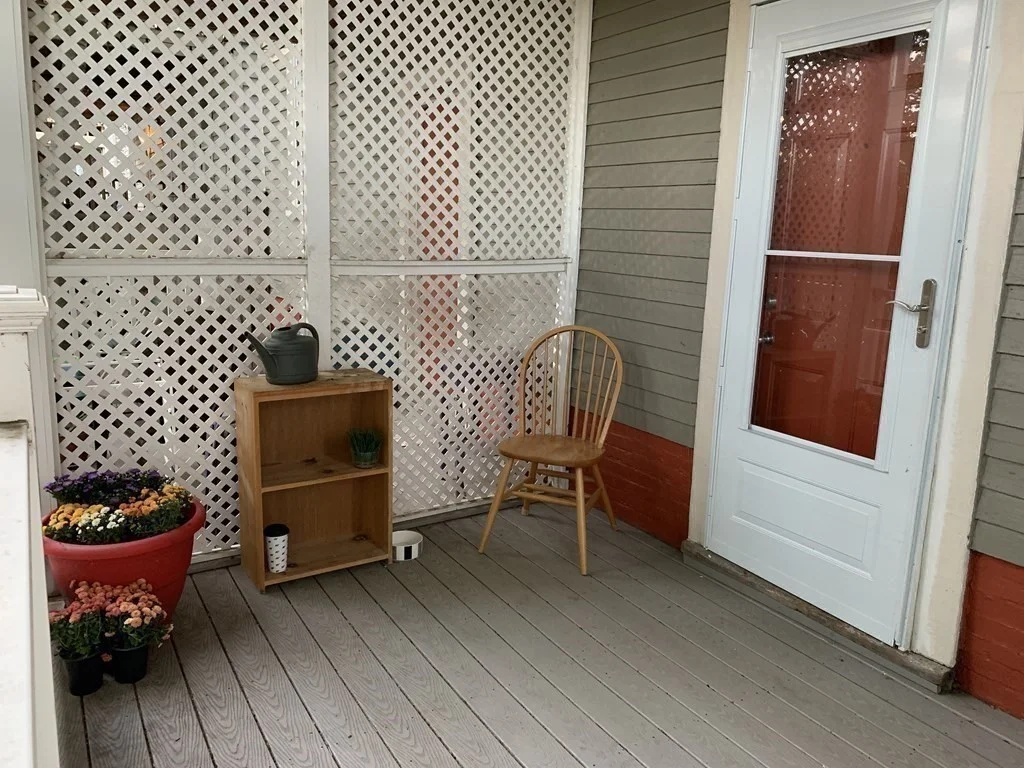 3 bed, 1 bath apartment for rent at 280 Western Ave Unit 1, Riverside — photo 13 of 15