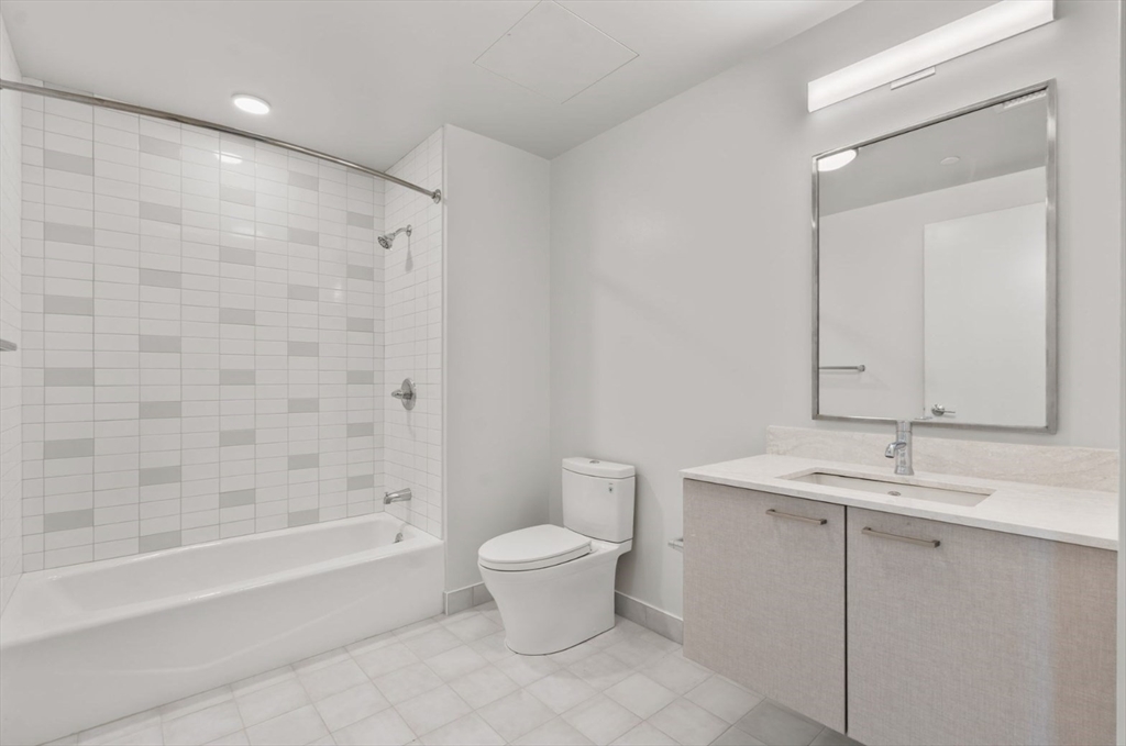 1 bed, 1 bath apartment for rent at 280 Western Ave Unit 401, Allston — photo 3 of 15
