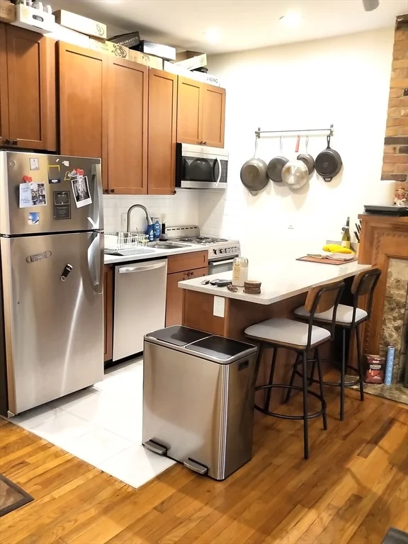 2 bed, 1 bath apartment for rent at 280A Shawmut Ave Unit 2, South End — photo 1 of 10