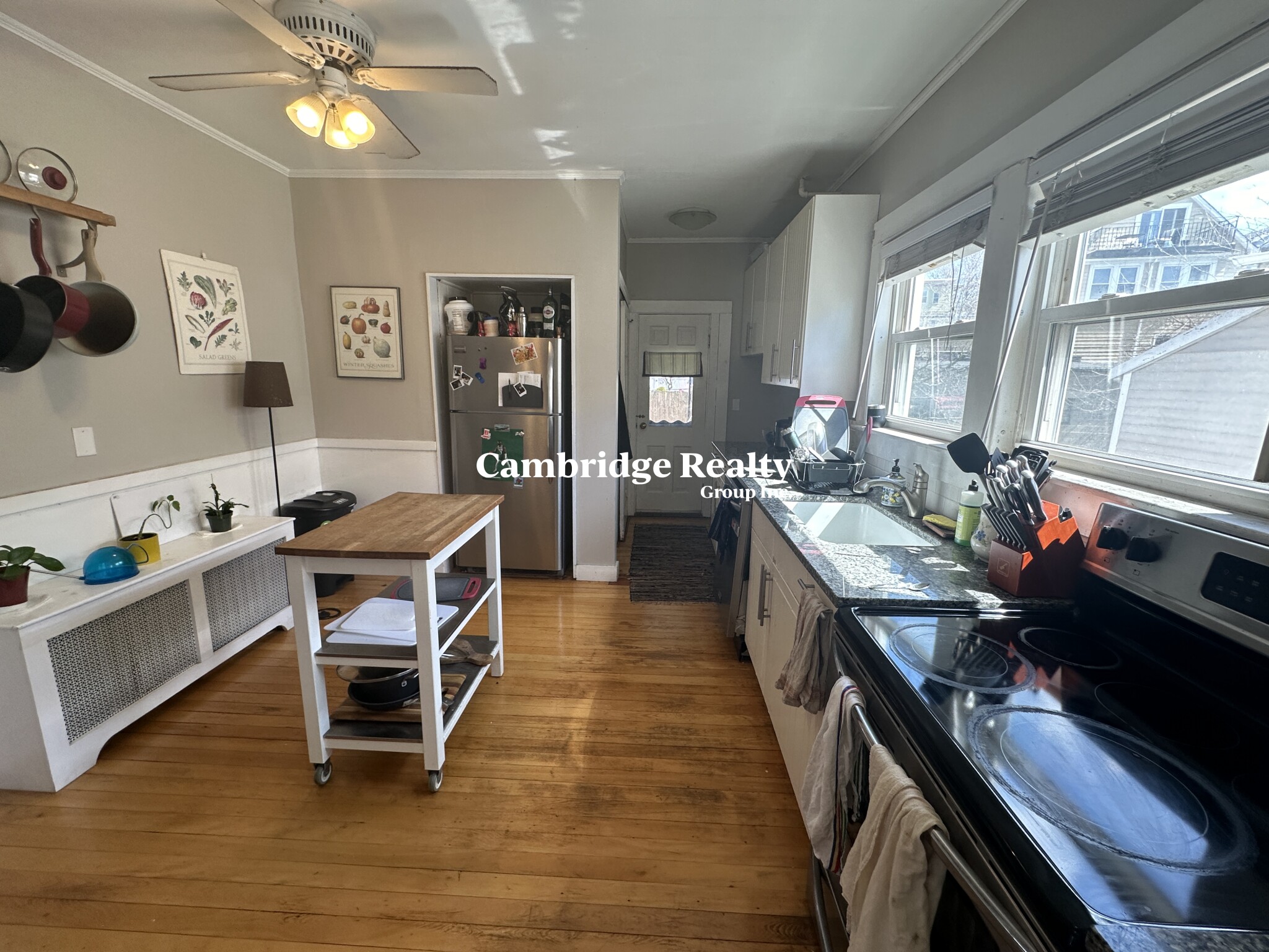 3 bed, 1 bath apartment for rent at 281 Alewife Brook Pkwa Unit 2T, West Somerville — photo 2 of 22