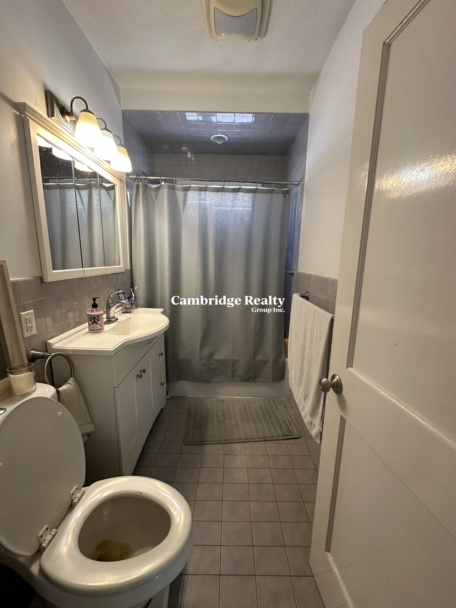 3 bed, 1 bath apartment for rent at 281 Alewife Brook Pkwa Unit 2T, West Somerville — photo 12 of 22