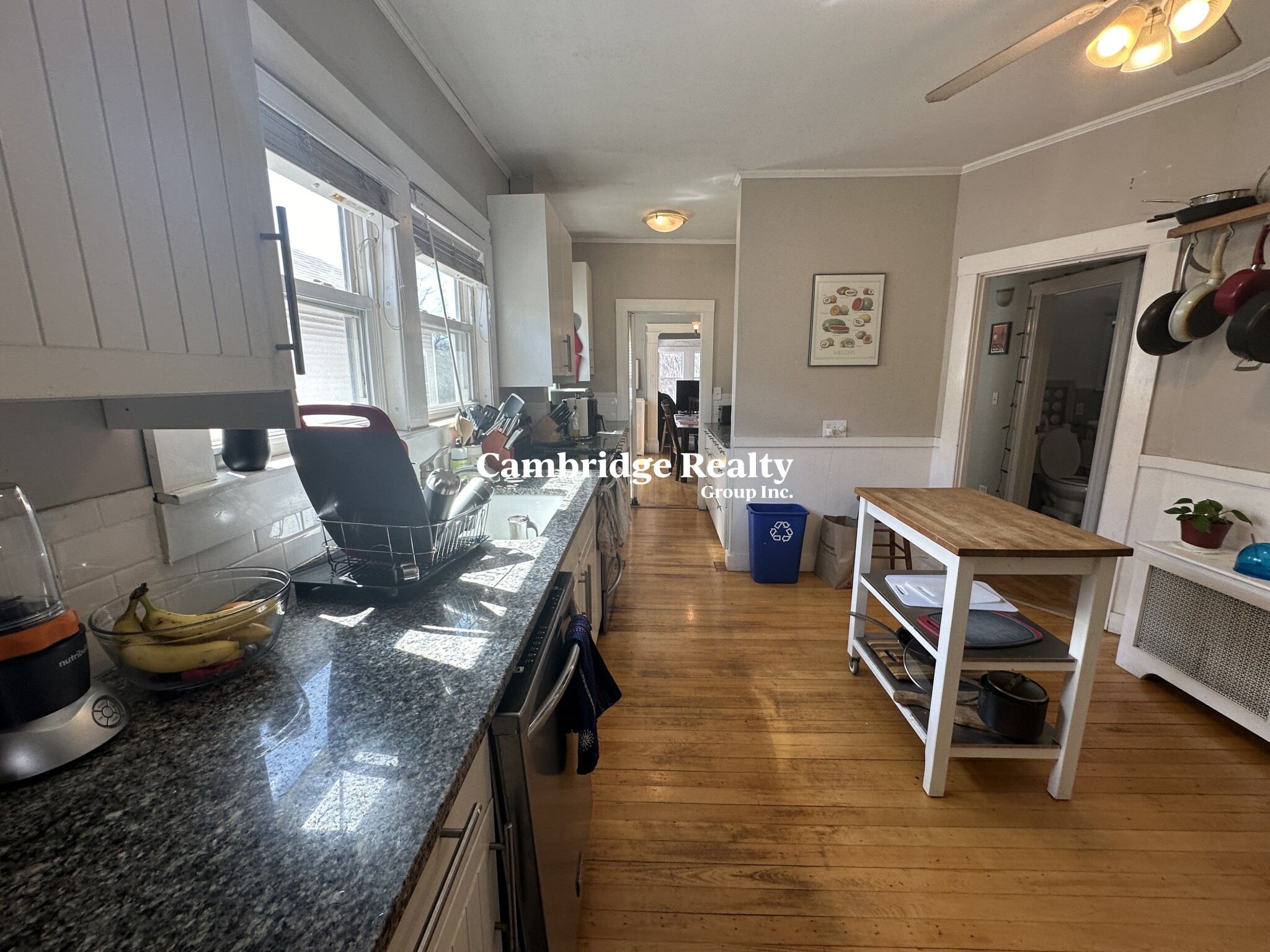 3 bed, 1 bath apartment for rent at 281 Alewife Brook Pkwa Unit 2T, West Somerville — photo 3 of 22