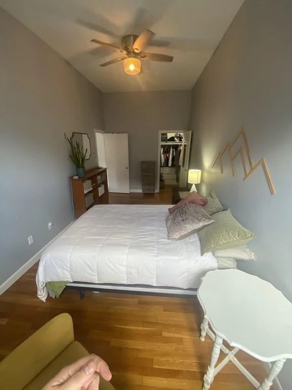 1 bed, 1 bath apartment for rent at 281 Beacon St Unit 17, Back Bay — photo 4 of 9
