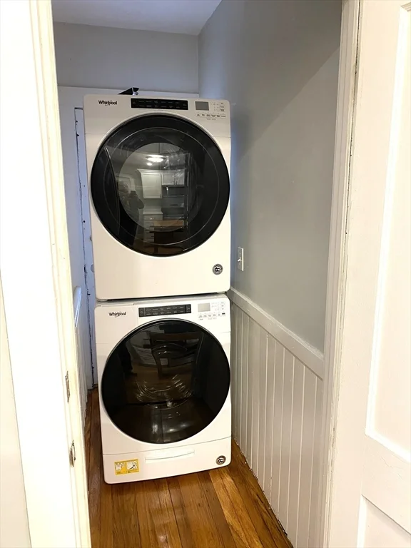 3 bed, 1 bath apartment for rent at 281 Belgrade Ave Unit 3, Roslindale — photo 11 of 18