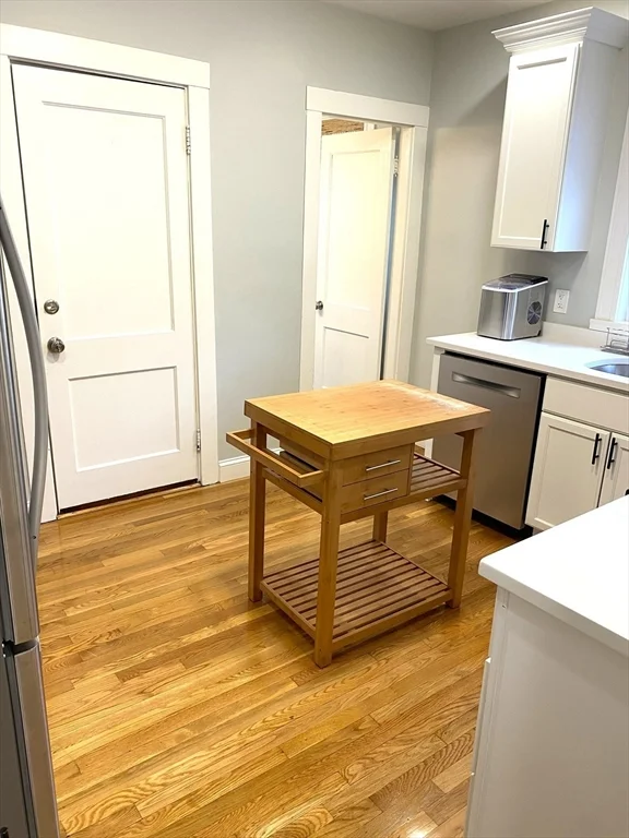 3 bed, 1 bath apartment for rent at 281 Belgrade Ave Unit 3, Roslindale — photo 8 of 18