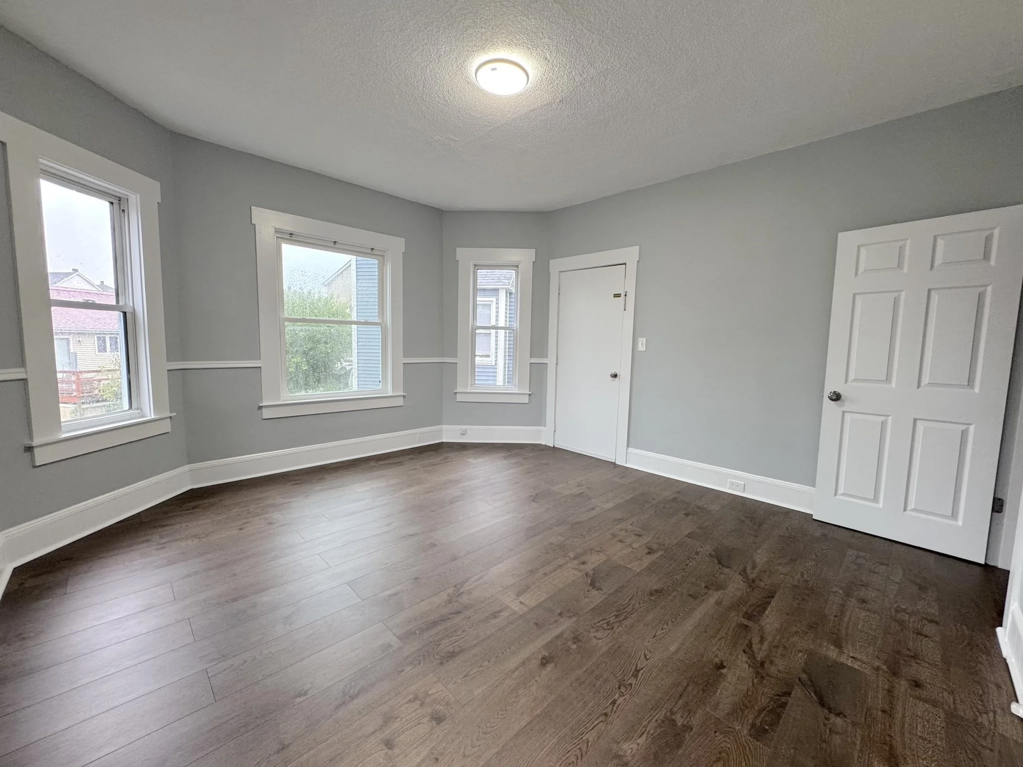 4 bed, 1 bath apartment for rent at 281 Blackstone Unit 2, Fall River
