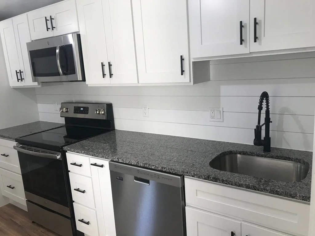 4 bed, 1 bath apartment for rent at 281 Bowen Unit 2, South Boston — photo 6 of 24