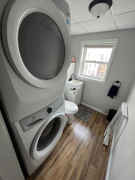 4 bed, 1 bath apartment for rent at 281 Bowen Unit 2, South Boston — photo 11 of 24