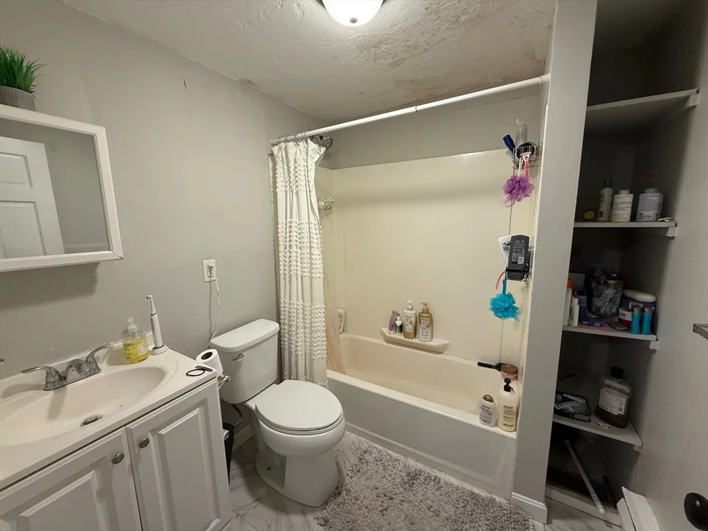 4 bed, 1 bath apartment for rent at 281 Bowen Unit 2, South Boston — photo 19 of 24
