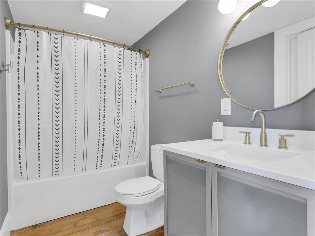 2 bed, 1 bath apartment for rent at 281 Essex St Unit 303, Salem — photo 13 of 16