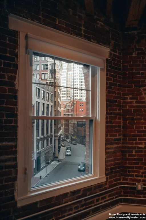 Studio bed, 1 bath apartment for rent at 281 Franklin St Unit 203, Boston Downtown — photo 3 of 4
