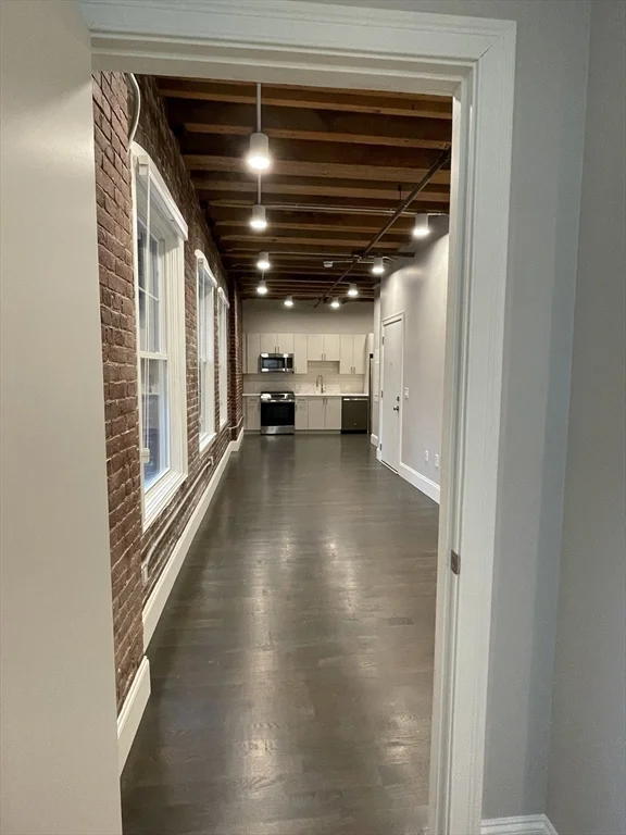 Studio bed, 1 bath apartment for rent at 281 Franklin St Unit 402, Boston Downtown — photo 18 of 25