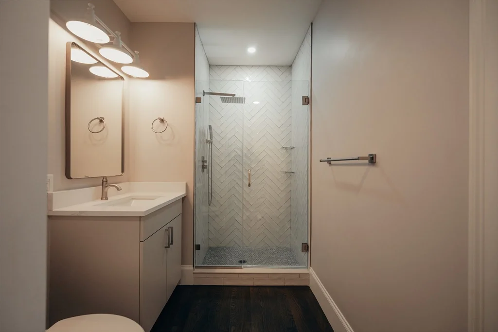1 bed, 1 bath apartment for rent at 281 Franklin St Unit 501, Boston Downtown — photo 4 of 9