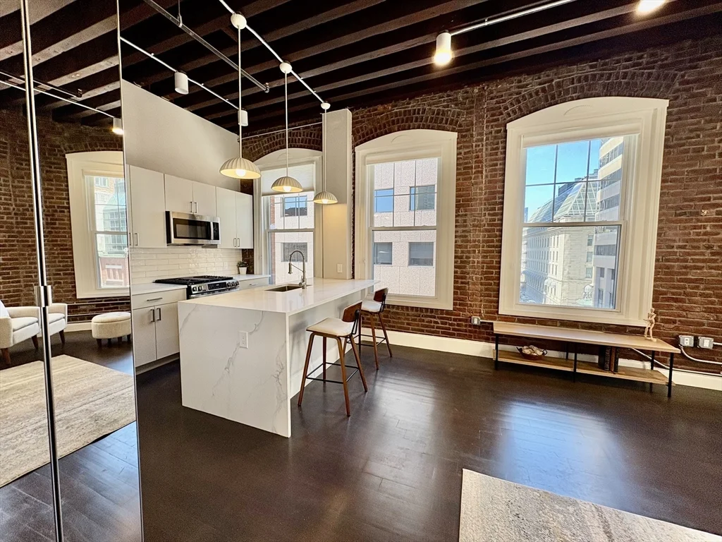 Studio bed, 1 bath apartment for rent at 281 Franklin St Unit 603, Boston Downtown — photo 6 of 16