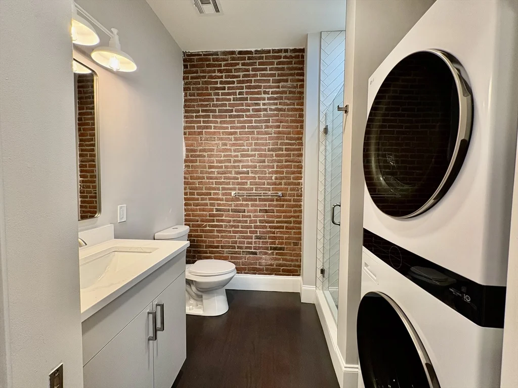 Studio bed, 1 bath apartment for rent at 281 Franklin St Unit 603, Boston Downtown — photo 15 of 16