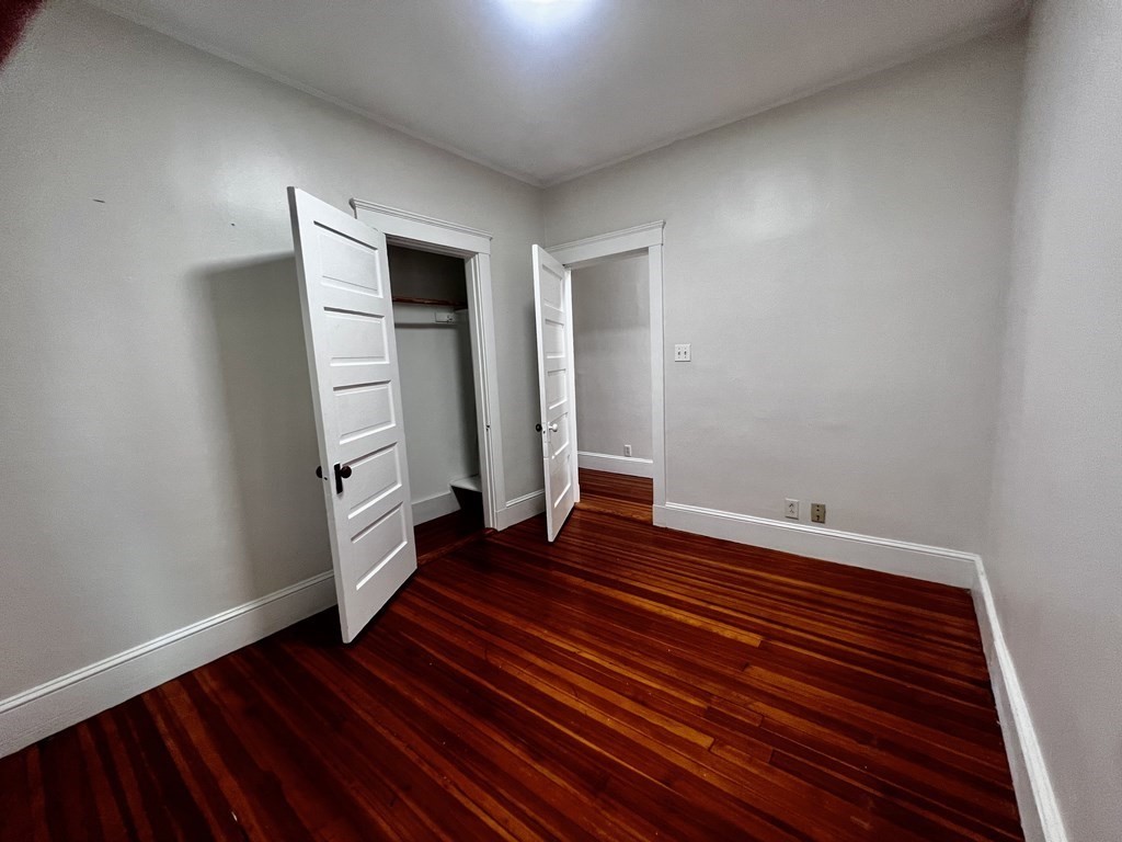 3 bed, 1 bath apartment for rent at 281 Highland Ave Unit 2a, Spring Hill — photo 11 of 14