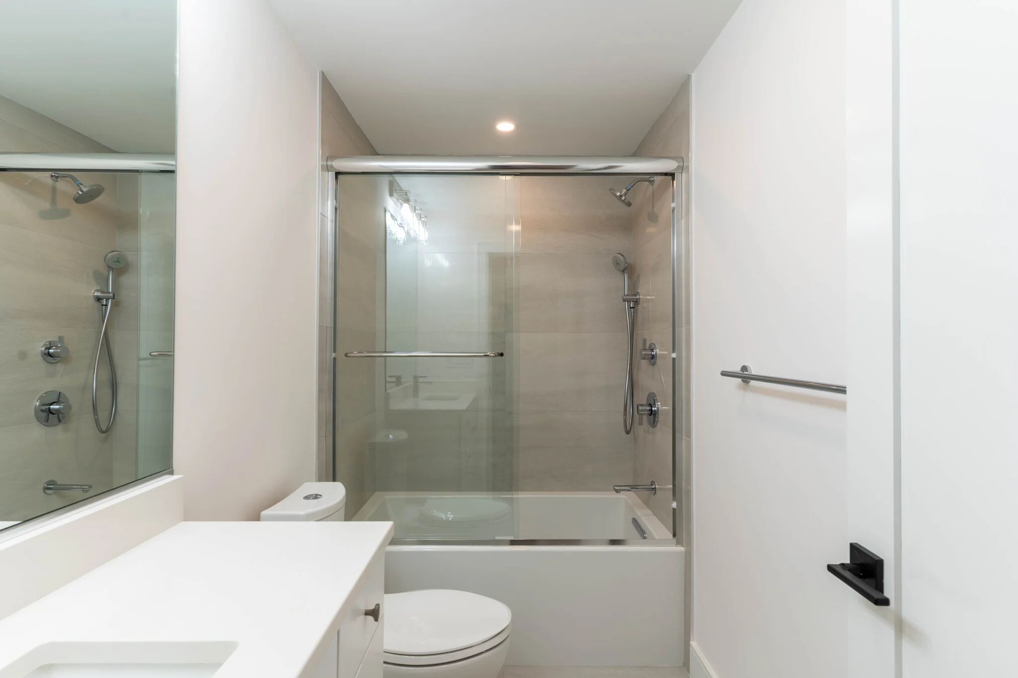 4 bed, 2 bath apartment for rent at 281 Lamartine St Unit 3a, Jamaica Plain — photo 8 of 9