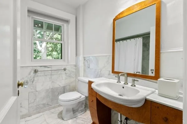 5 bed, 4+ bath apartment for rent at 281 Prince St Unit 281, Newton — photo 27 of 42