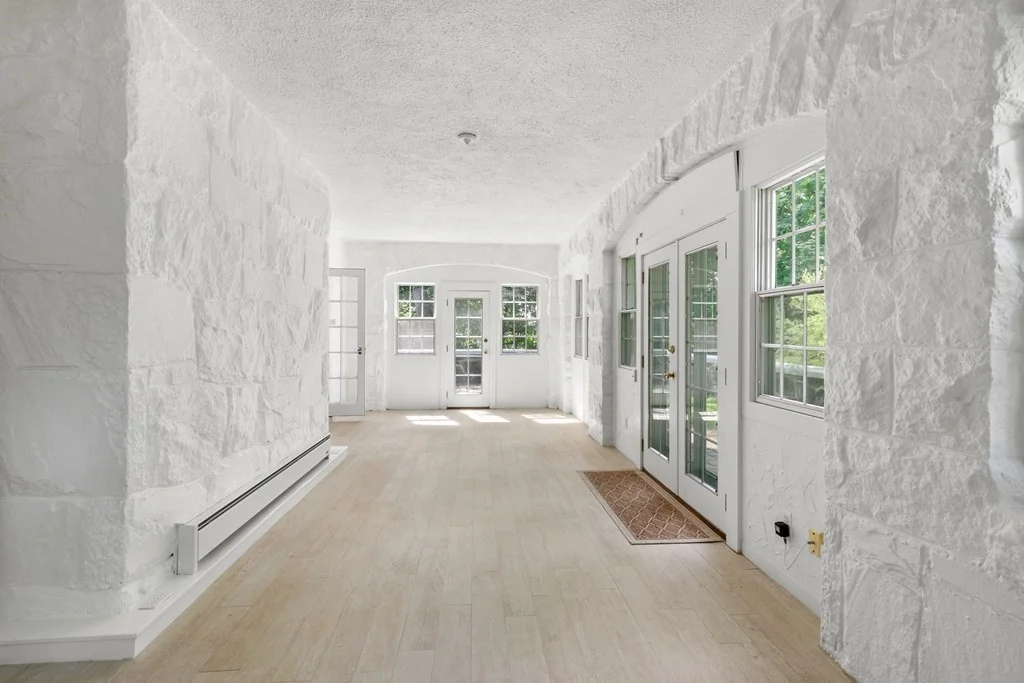 5 bed, 4+ bath apartment for rent at 281 Prince St Unit 281, Newton — photo 22 of 42