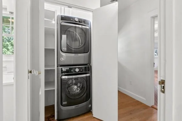 5 bed, 4+ bath apartment for rent at 281 Prince St Unit 281, Newton — photo 30 of 42