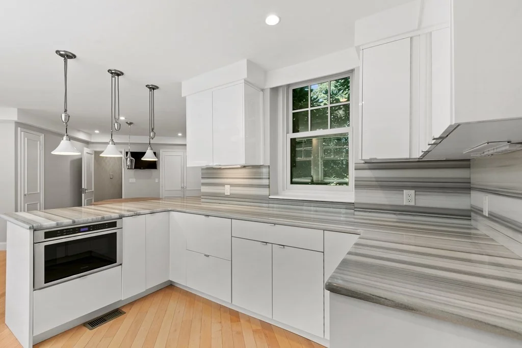 6 bed, 4+ bath apartment for rent at 281 Prince St Unit NA, West Newton — photo 9 of 42