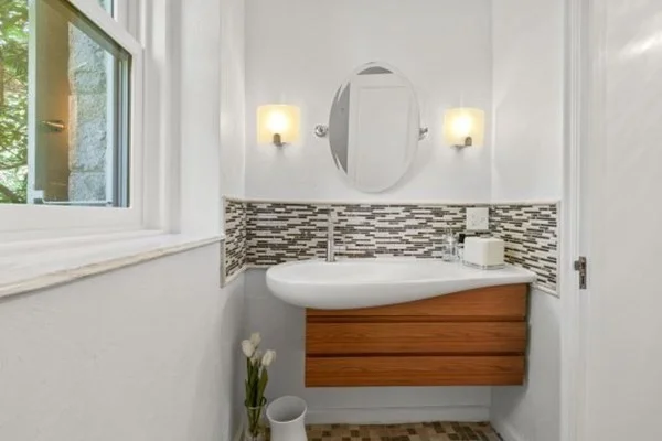 6 bed, 4+ bath apartment for rent at 281 Prince St Unit NA, West Newton — photo 10 of 42